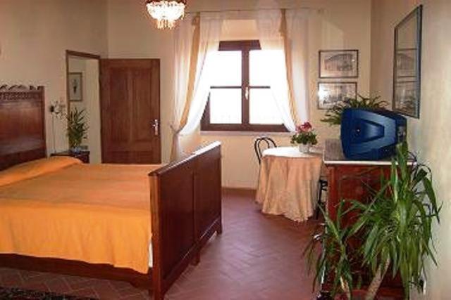 Agriturismo Corte Virgiliana Virgilio Exterior photo